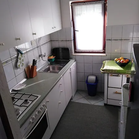 Tamy - With Jacuzzi Holiday home